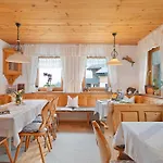 Haus Voegel Pensionat 3*