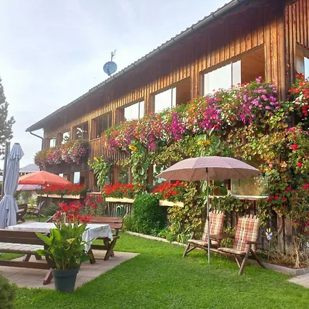Haus Voegel Guest house 3*